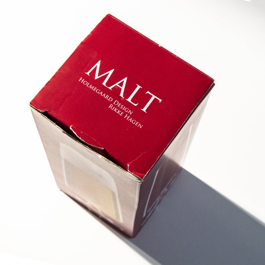 Бокал для пива с на ножке "Malt", в родной коробке, стекло, Стекольный завод "Holmegaard", дизайнер Рикке Хаген, Дания, 2000-2015 гг., Стекольный завод «Holmegaard»