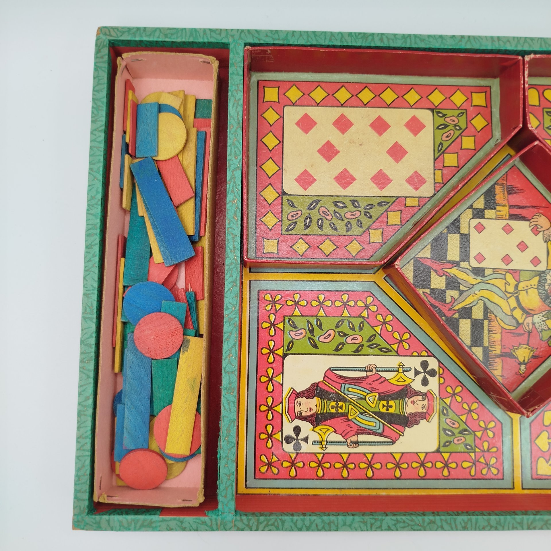 Поле для игры "Nain Jaune", с фишками, картон, печать