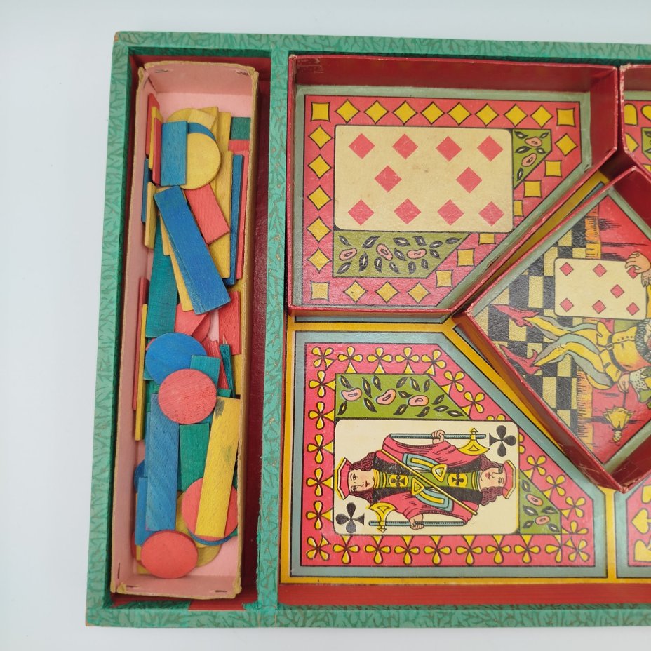 Поле для игры "Nain Jaune", с фишками, картон, печать