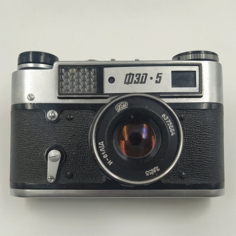 Фотоаппарат "ФЭД-5" с объективом "Индустар-61 Л/Д" в оригинальном кофре, Харьковский машиностроительный завод им. Дзержинского (ФЭД)