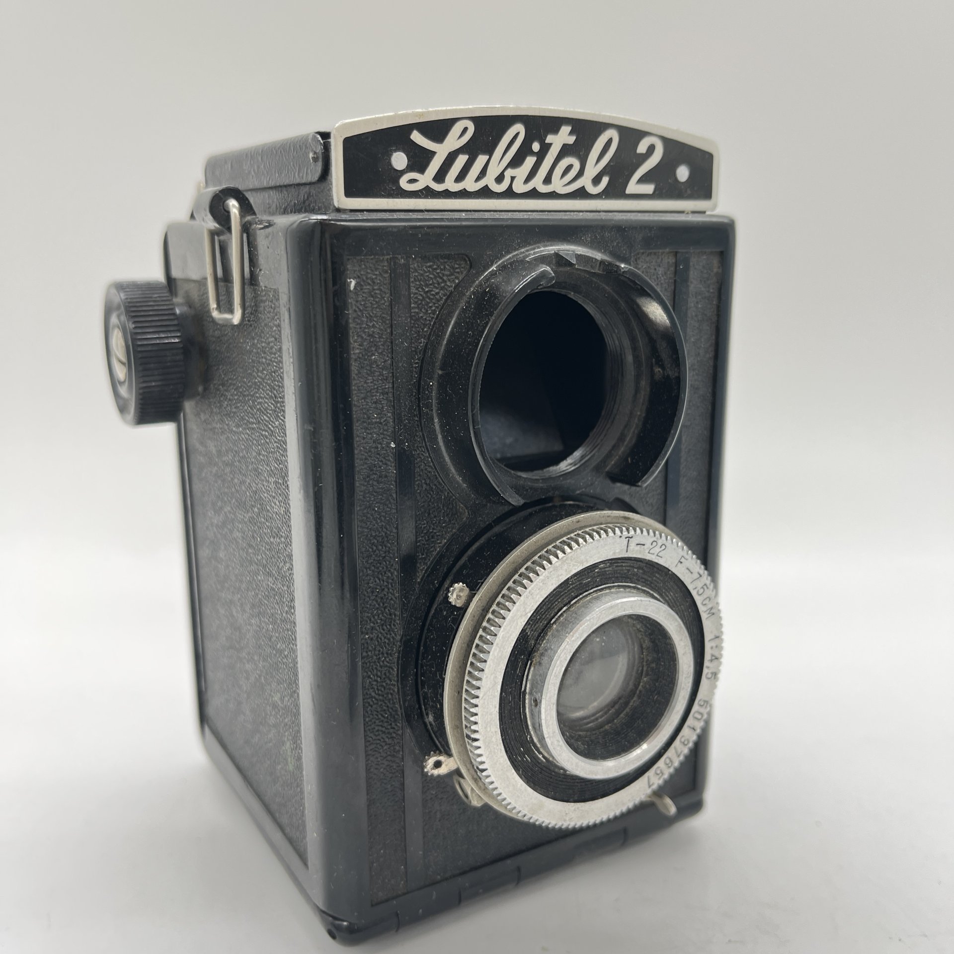 Фотоаппарат "Любитель", металл, пластмасса, стекло, ЛОМО (Ленинградское оптико-механическое объединение), СССР, 1949-1956 гг.