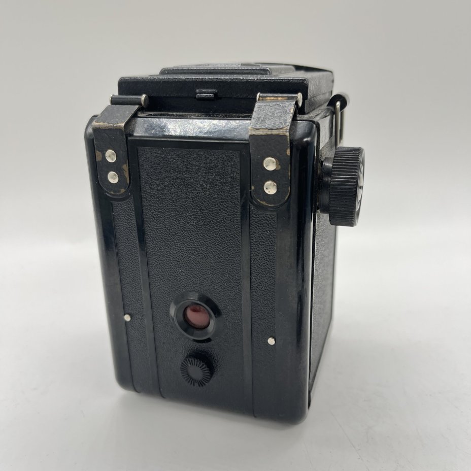 Фотоаппарат "Любитель", металл, пластмасса, стекло, ЛОМО (Ленинградское оптико-механическое объединение), СССР, 1949-1956 гг.