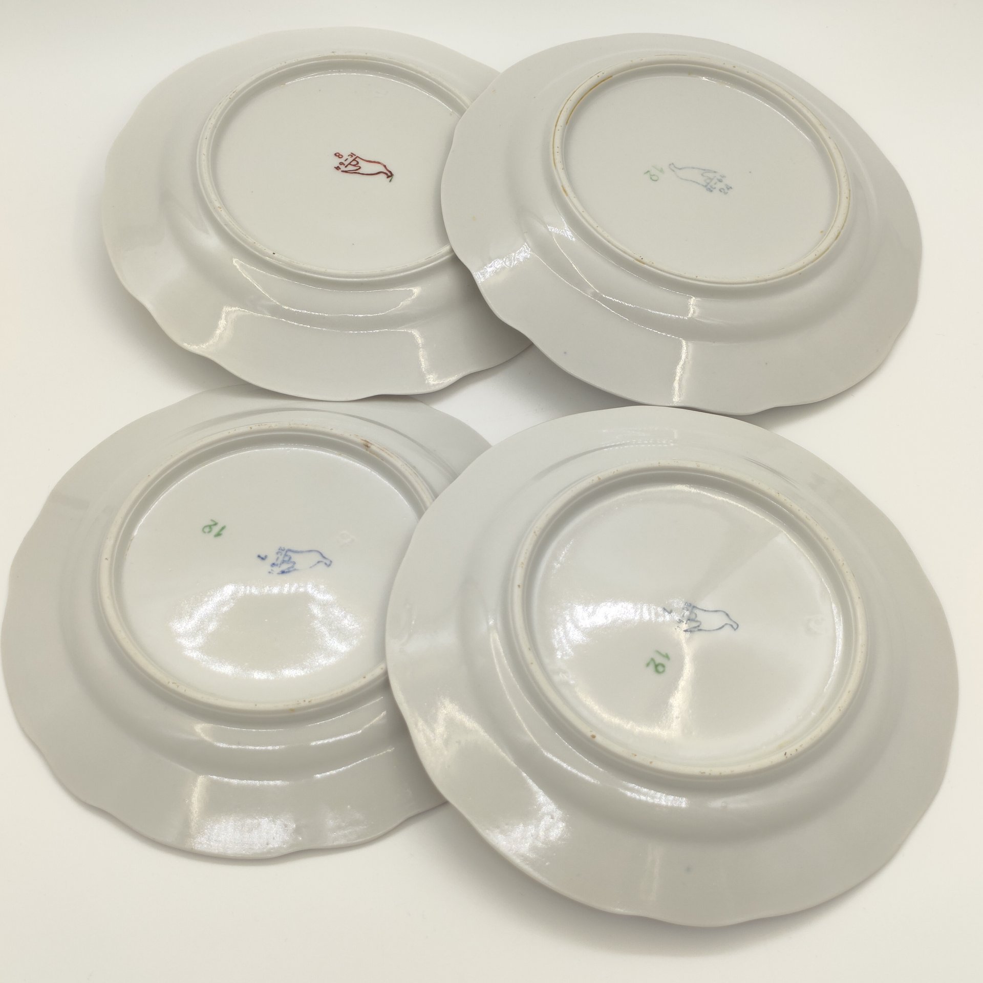 Набор из 4-х десертных тарелок с декором "Роза", фарфор, деколь, золочение, Дулевский фарфоровый завод (Дулёво), СССР, 1964 г.