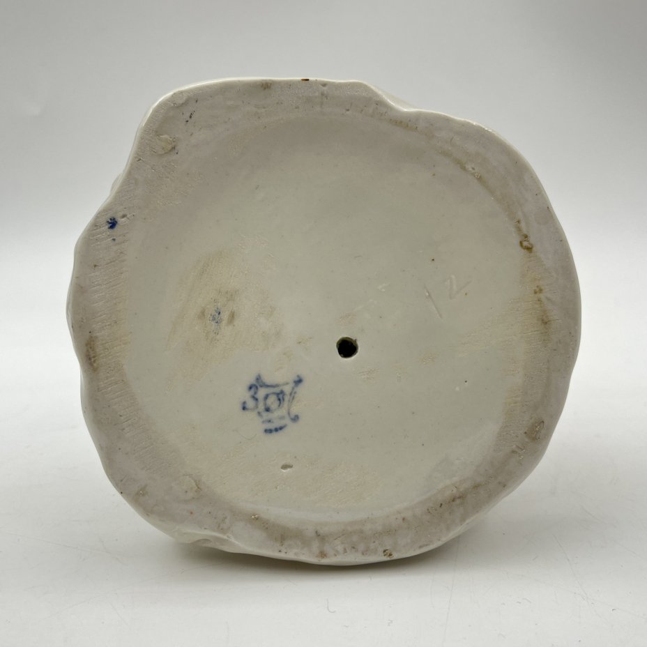 Статуэтка "Иван-царевич с царевной-лягушкой", скульптор А.А. Киселев