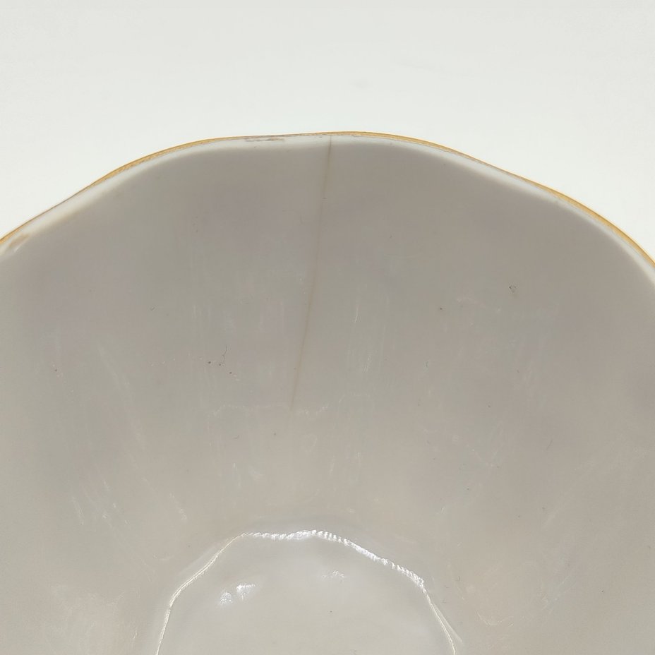 Пара кофейная "Розовые розы", фарфор, деколь, золочение, Ленинградский фарфоровый завод (ЛФЗ), СССР, 1970-1990 гг.