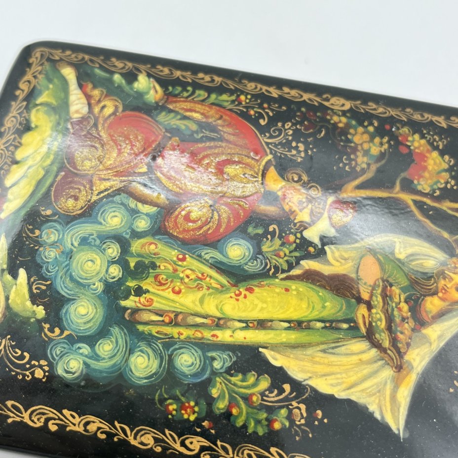 Шкатулка с лаковой миниатюрой "Хозяйка Медной горы", автор А. Петров, папье-маше, темпера, роспись, лак, Холуйская лаковая миниатюра, СССР, 1980-1990 гг.