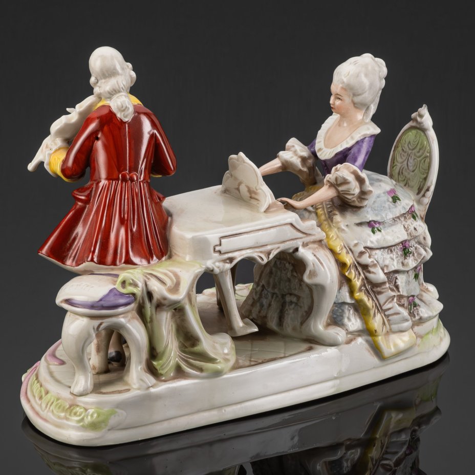 Статуэтка "Музыкальный вечер" ("Домашний концерт"), фарфор, роспись, VEB Porzellanfiguren Lippelsdorf (Липпельсдорф), Германия, 1951-1974 гг.
