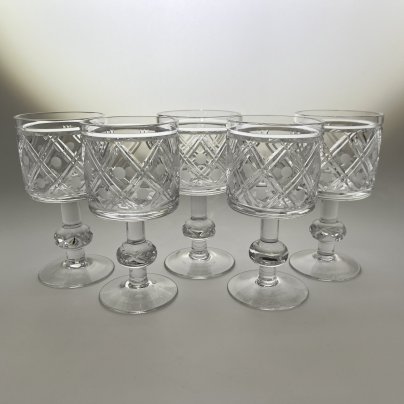 Набор рюмок из сервиза "Новогодний" на 5 персон, автор Л.О. Юрген, хрусталь, алмазная грань, Ленинградский завод художественного стекла (ЛЗХС), СССР, 1970-1980 гг.