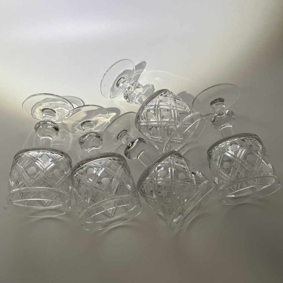 Набор рюмок из сервиза "Новогодний" на 5 персон, автор Л.О. Юрген, хрусталь, алмазная грань, Ленинградский завод художественного стекла (ЛЗХС), СССР, 1970-1980 гг.