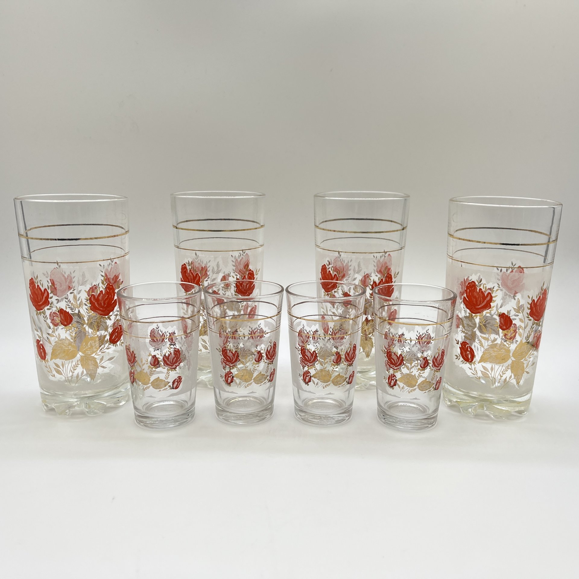 Набор из  8-ми стаканов, украшенных цветочным декором, стекло, деколь, золочение, Cerve, Италия, 2000-2010 гг.