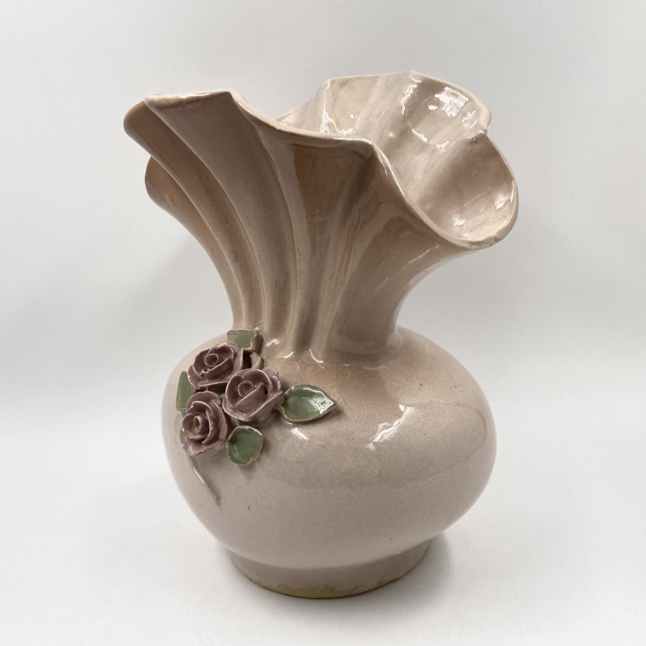 Ваза с лепным декором, фаянс, полива, СССР, 1970-1990 гг.