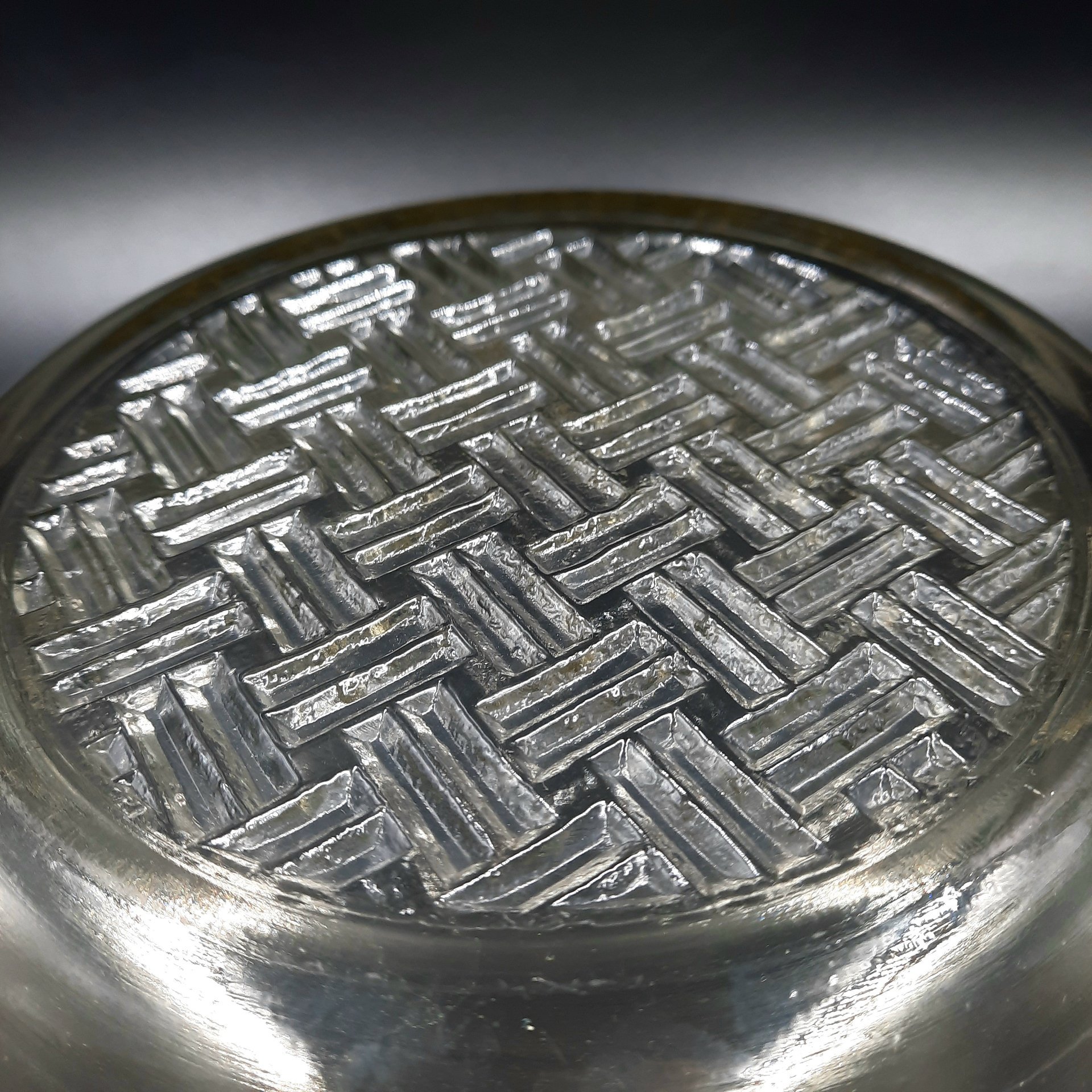 Салатник с геометрическим декором, стекло