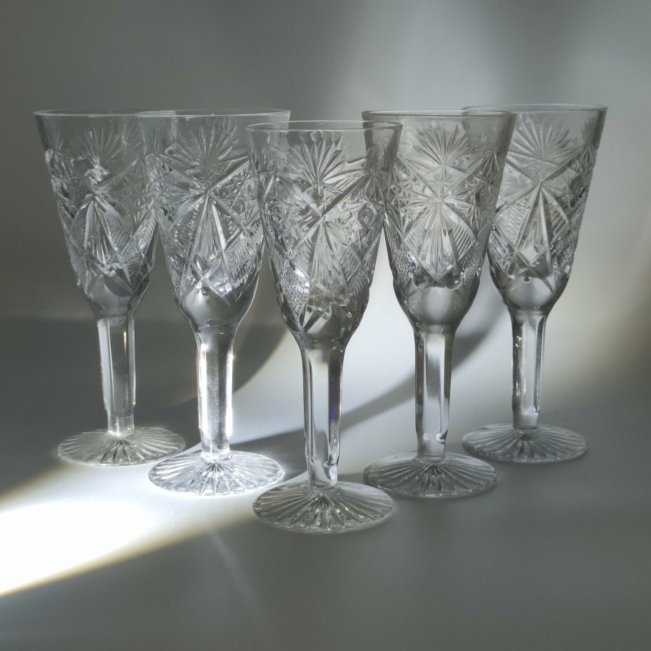 Набор из 5-ти бокалов в оригинальной коробке, хрусталь, картон, алмазная грань, Гусевской хрустальный завод (Гусь-Хрустальный), СССР, 1970-1980 гг.