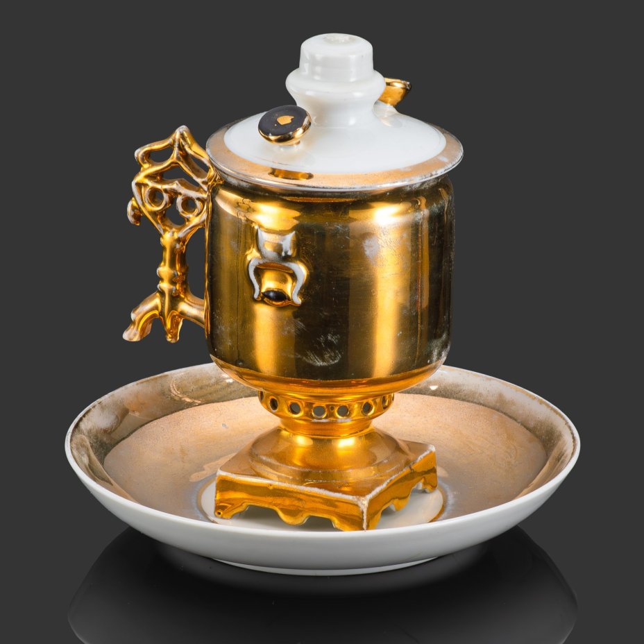 Стакан с блюдцем "самоваром" (наименование по прейскуранту), Товарищество М.С. Кузнецова