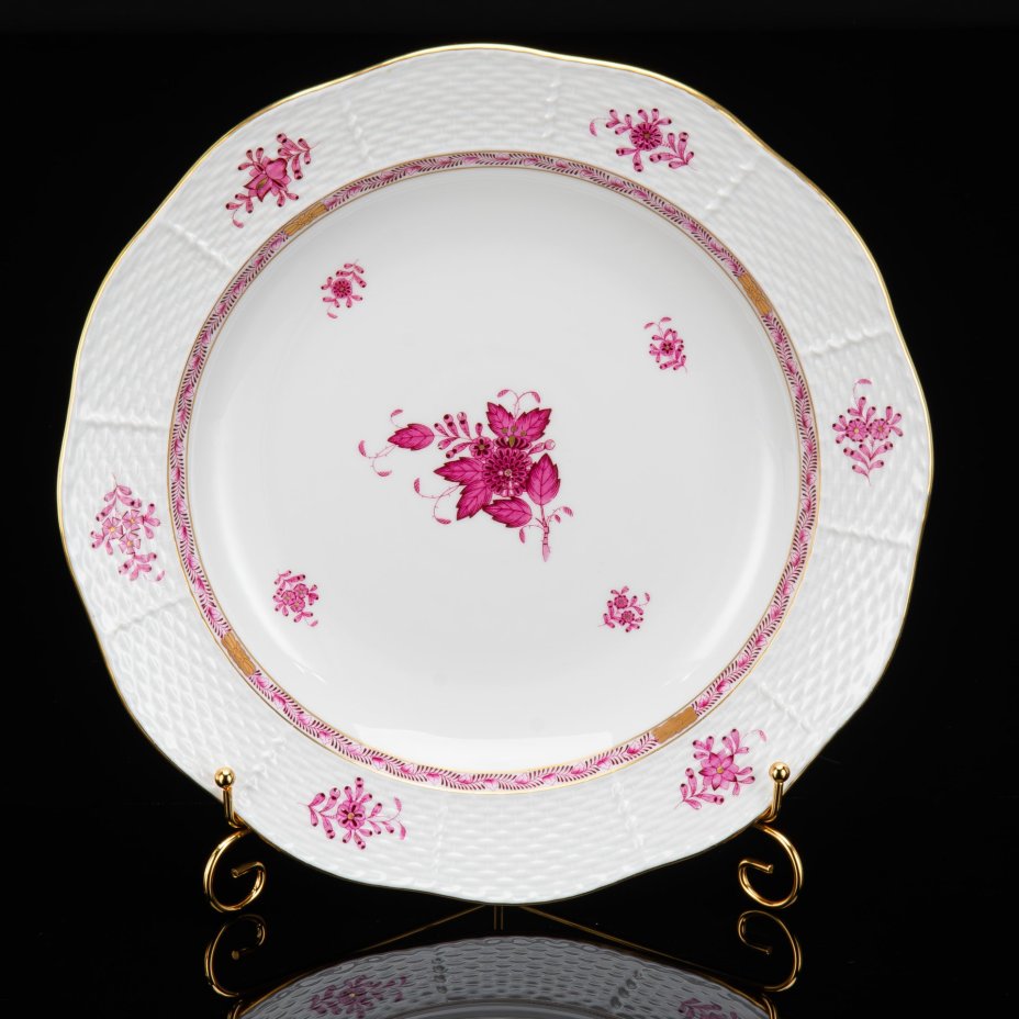 Блюдо сервировочное круглой формы, выполненное в фирменном дизайне "Chinese Bouquet/Apponyi Purpur"