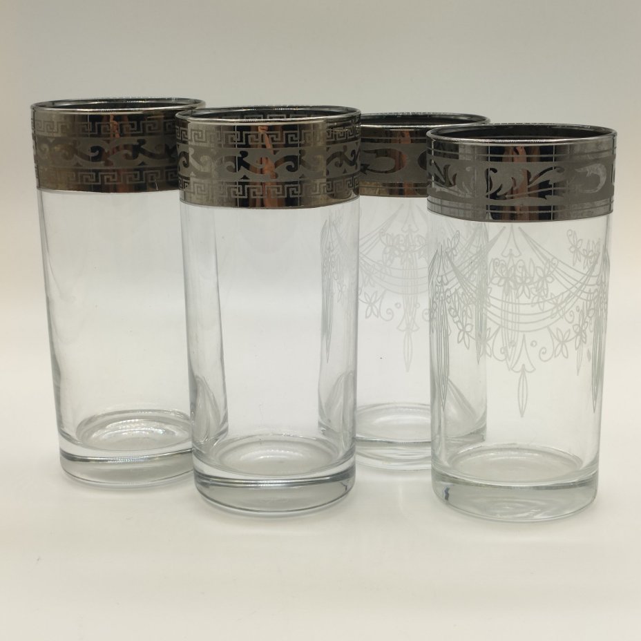 Набор из 4-х стаканов с орнаментальным декором на ободках (в подборе)