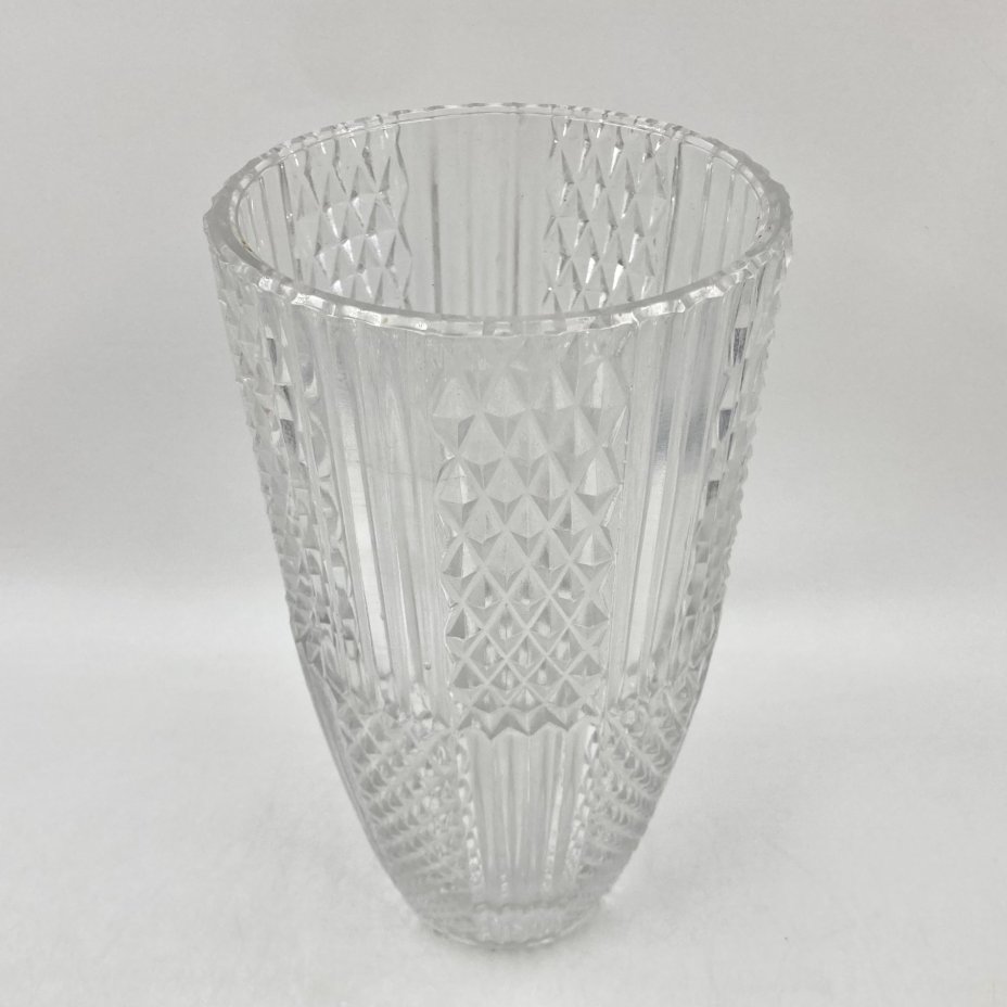 Ваза с геометрическим декором, хрусталь, алмазная грань, СССР, 1970-1990 гг.
