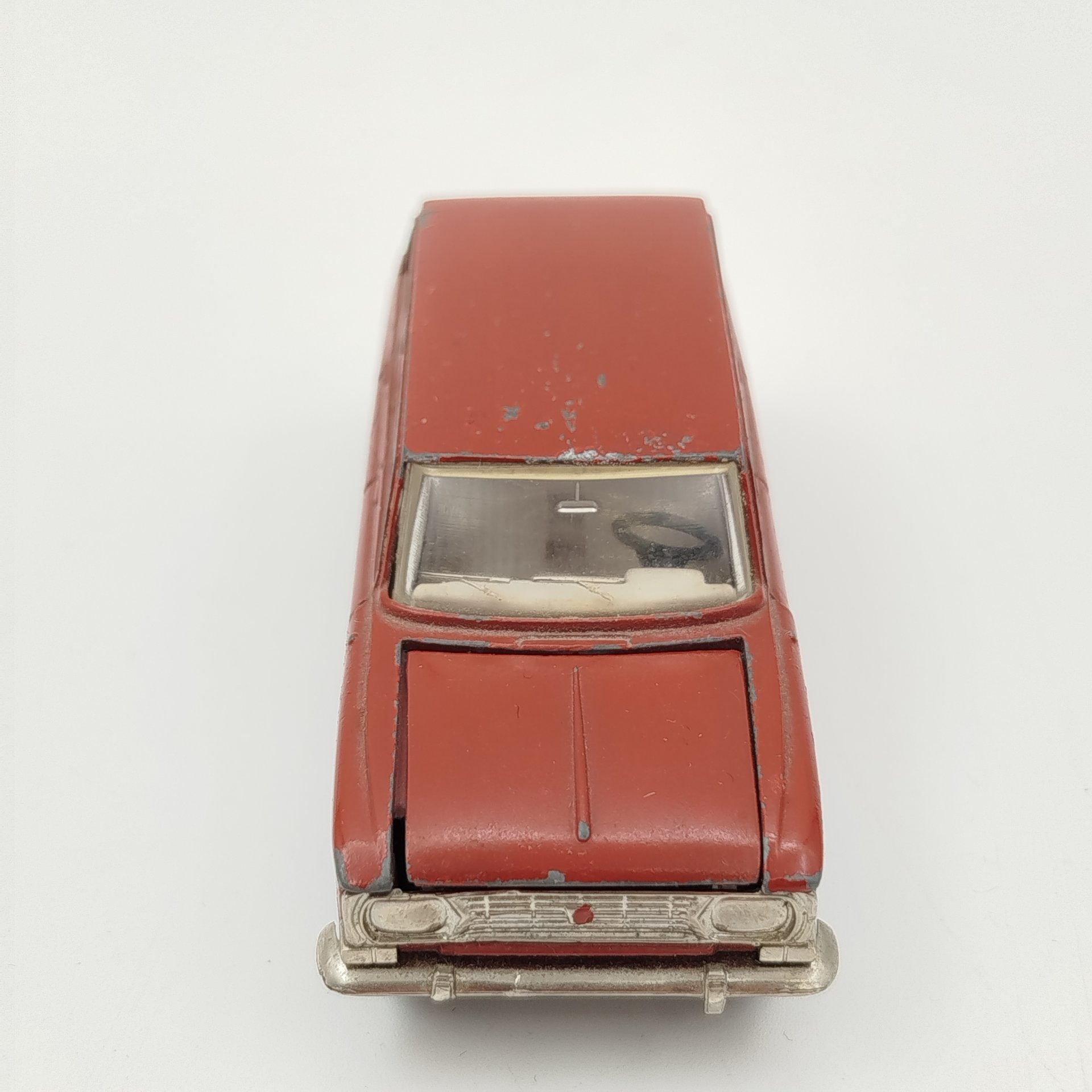 Модель автомобиля "Москвич 427. Модель А4"