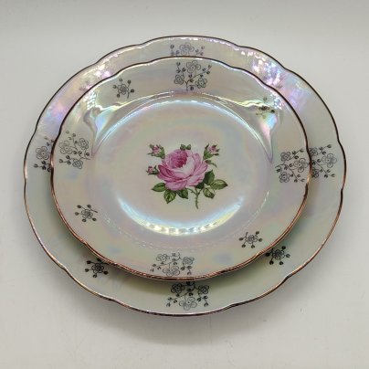Набор из обеденной и десертной тарелок "Розы", фарфор, люстр, деколь, золочение, Kahla, ГДР, 1960-1990 гг.