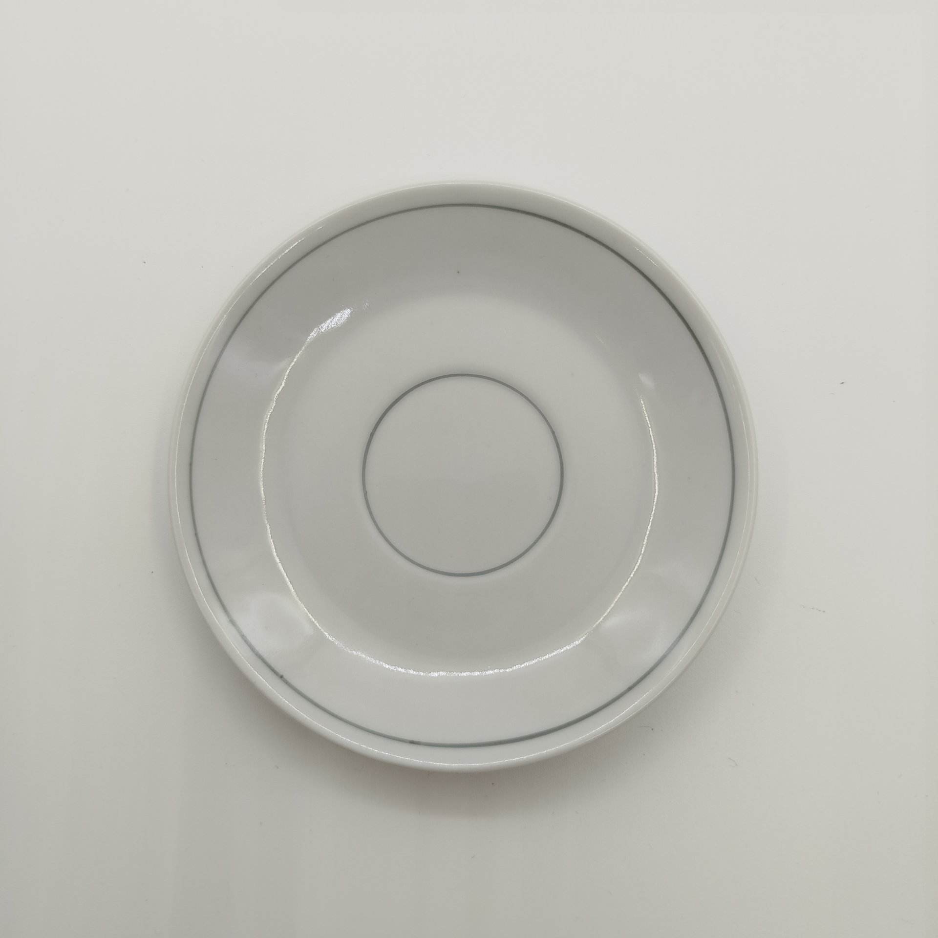 Кофейная пара сувенирная, украшенная гербом города Berlin, фарфор, обводка, деколь, золочение, ГДР, 1960-1980 гг.