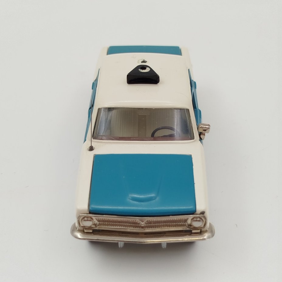 Модель автомобиля в масштабе 1:43 "Волга газ-24" "Милиция" (авторская модель)