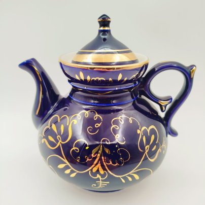 Чайник, фарфор, крытье, золочение, Объединение «Гжель», СССР, 1972-1986 гг., Объединение «Гжель»