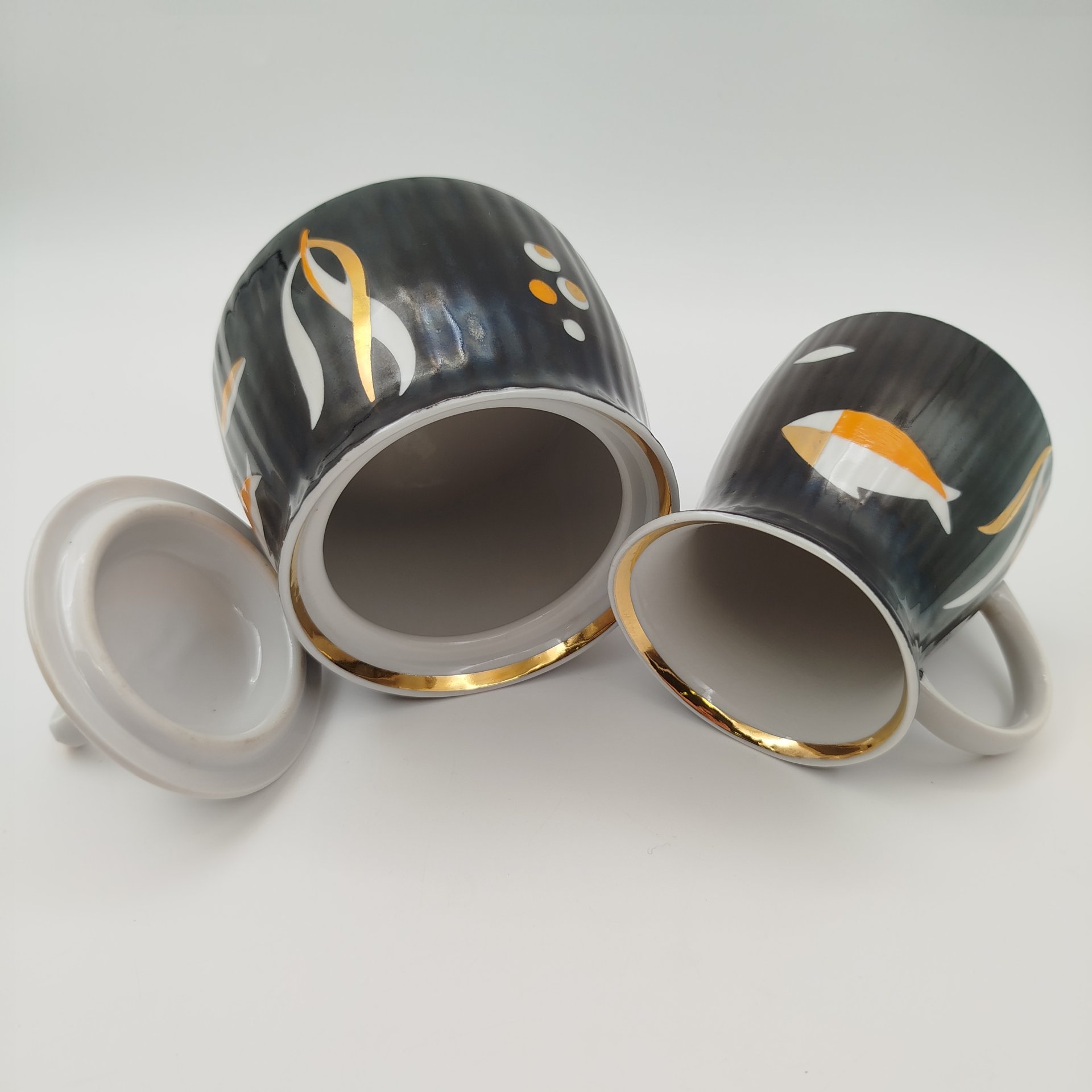 Набор для сервировки из сервиза "Рыбки" (сахарница, молочник), фарфор, крытье, роспись, золочение, Дулевский фарфоровый завод (Дулёво), СССР, 1968-1991 гг.