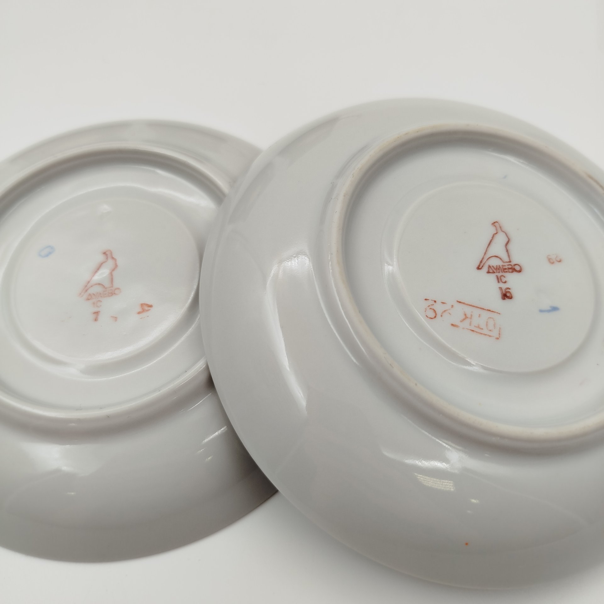 Набор для сервировки из сервиза "Рыбки" (сахарница, молочник), фарфор, крытье, роспись, золочение, Дулевский фарфоровый завод (Дулёво), СССР, 1968-1991 гг.