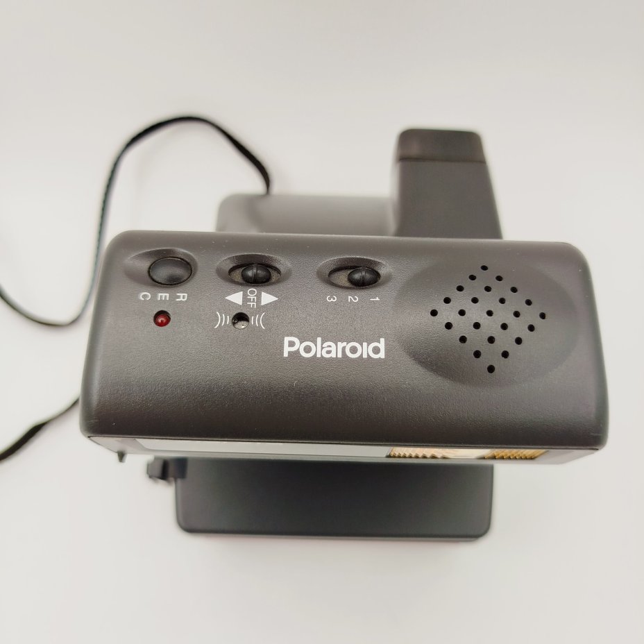 Фотоаппарат мгновенной печати "Polaroid 636 Close Up. Talking Camera" в оригинальной коробке, пластик, стекло, картон, Polaroid, Великобритания, 1990-2000 гг.