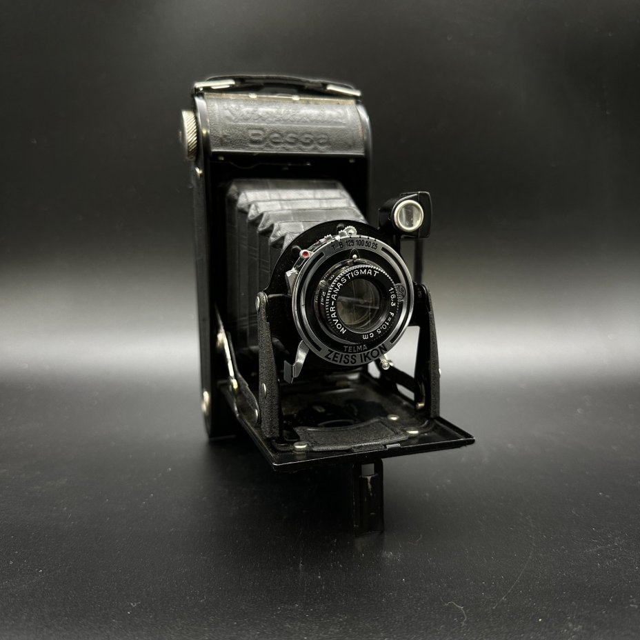 Фотоаппарат винтажный "Voigtlander BESSA" с объективом "Novar-Anastigmat 1:6,3 F=10,5 cm", Voigtlander, металл, стекло, кожа