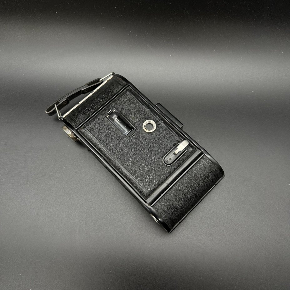 Фотоаппарат винтажный "Voigtlander BESSA" с объективом "Novar-Anastigmat 1:6,3 F=10,5 cm", Voigtlander