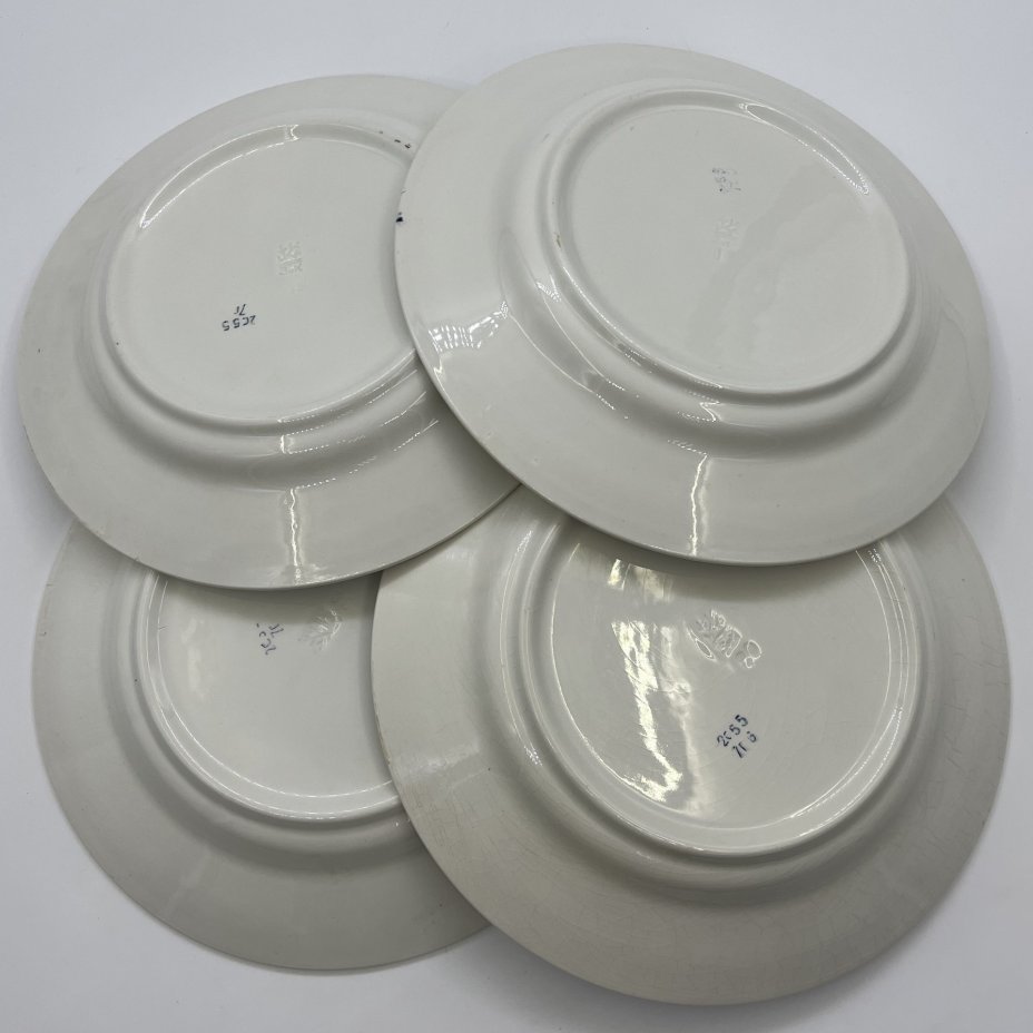 Набор из суповых и обеденных тарелок (8 шт.), в подборе, фаянс, Конаковский фаянсовый завод им. М.И. Калинина (ЗиК Конаково), СССР, 1974-1991 гг.