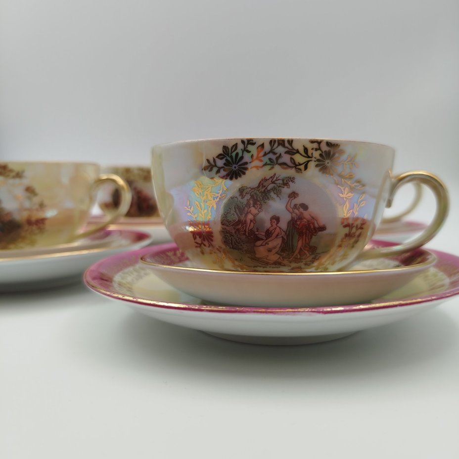 Набор чайных трио из сервиза "Мадонна" (чашки, блюдца, розетки) на 4 персоны, фарфор, деколь, люстр, золочение, Fortuna Eisenberg, Германия, 1960-1973 гг.