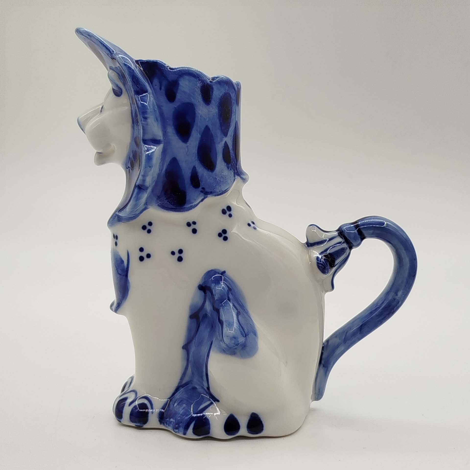 Кувшин (молочник) "Лев"