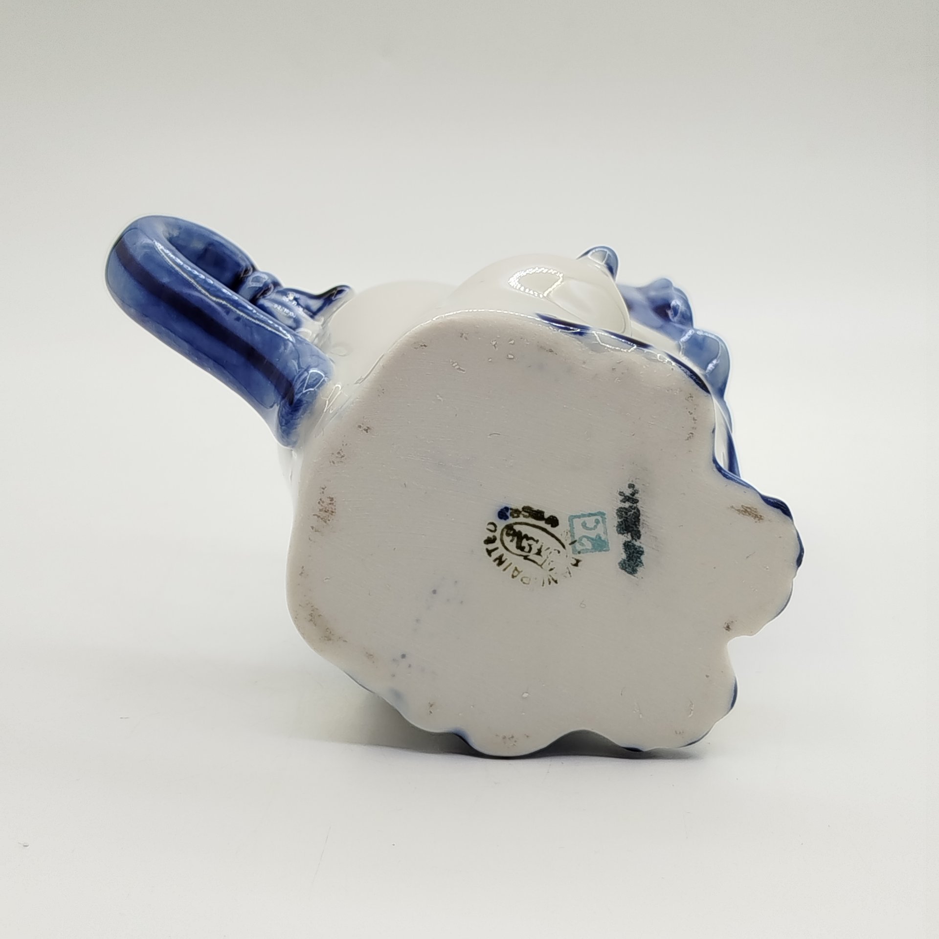 Кувшин (молочник) "Лев"