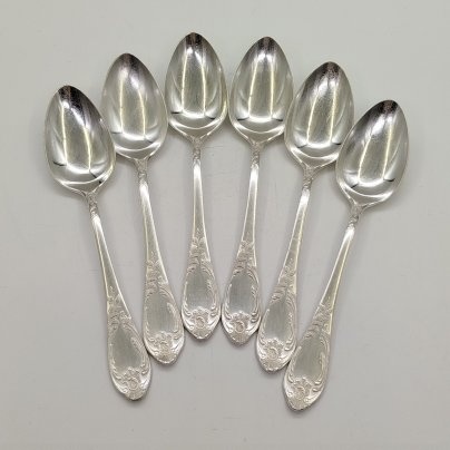 Комплект из 6-ти столовых ложек, украшенных растительным декором