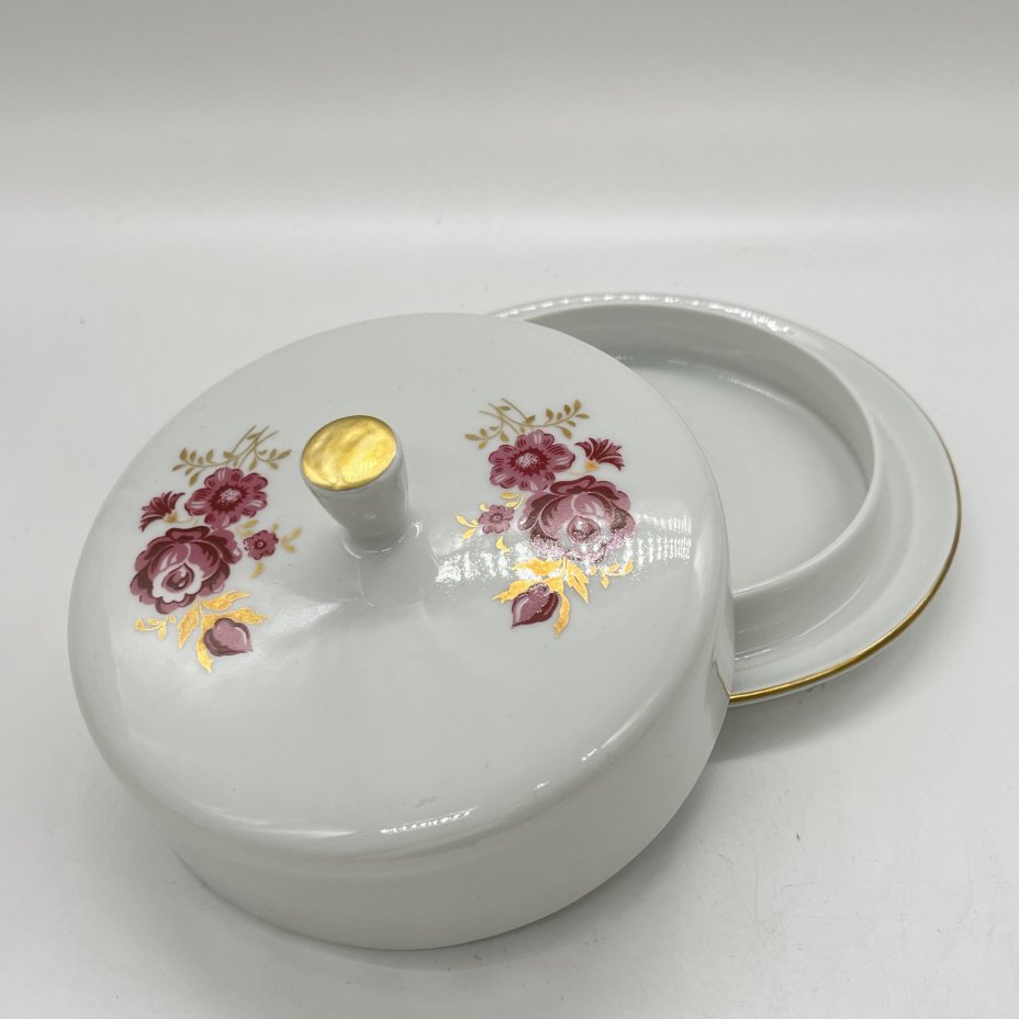 Маслёнка с цветочным декором, фарфор, деколь, золочение, Freiberger Porzellan, ГДР, 1970-1990 гг.