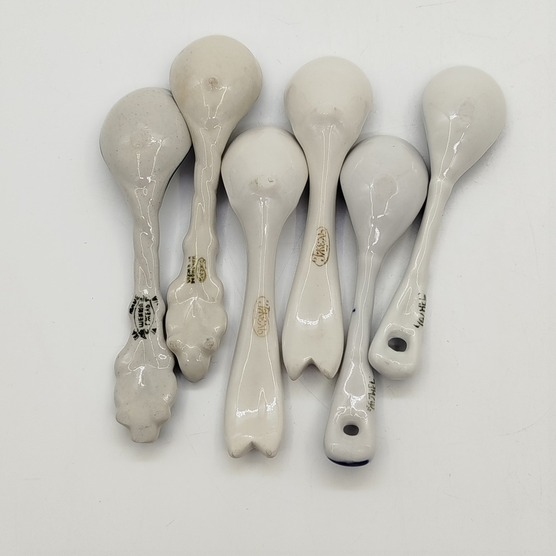 Набор из 6-ти ложек (в подборе) с расписным цветочным декором, Гжель