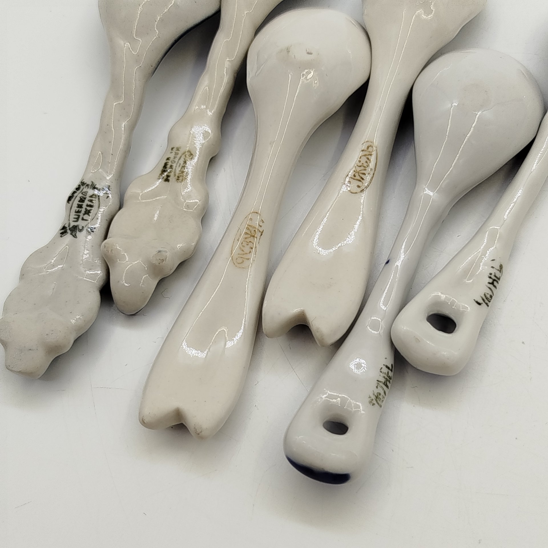 Набор из 6-ти ложек (в подборе) с расписным цветочным декором, Гжель