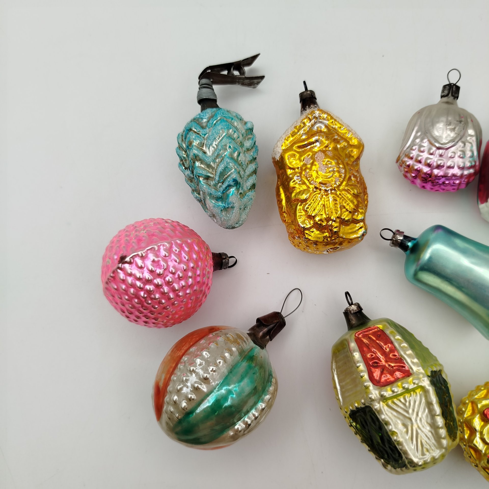 Набор елочных игрушек разных форм и расцветок, стекло, краска, металл, СССР, 1950-1980 гг.