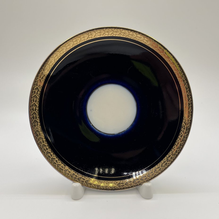 Пара чайная, фарфор, крытье кобальтом, золочение, Ленинградский фарфоровый завод (ЛФЗ), СССР, 1970-1990 гг.