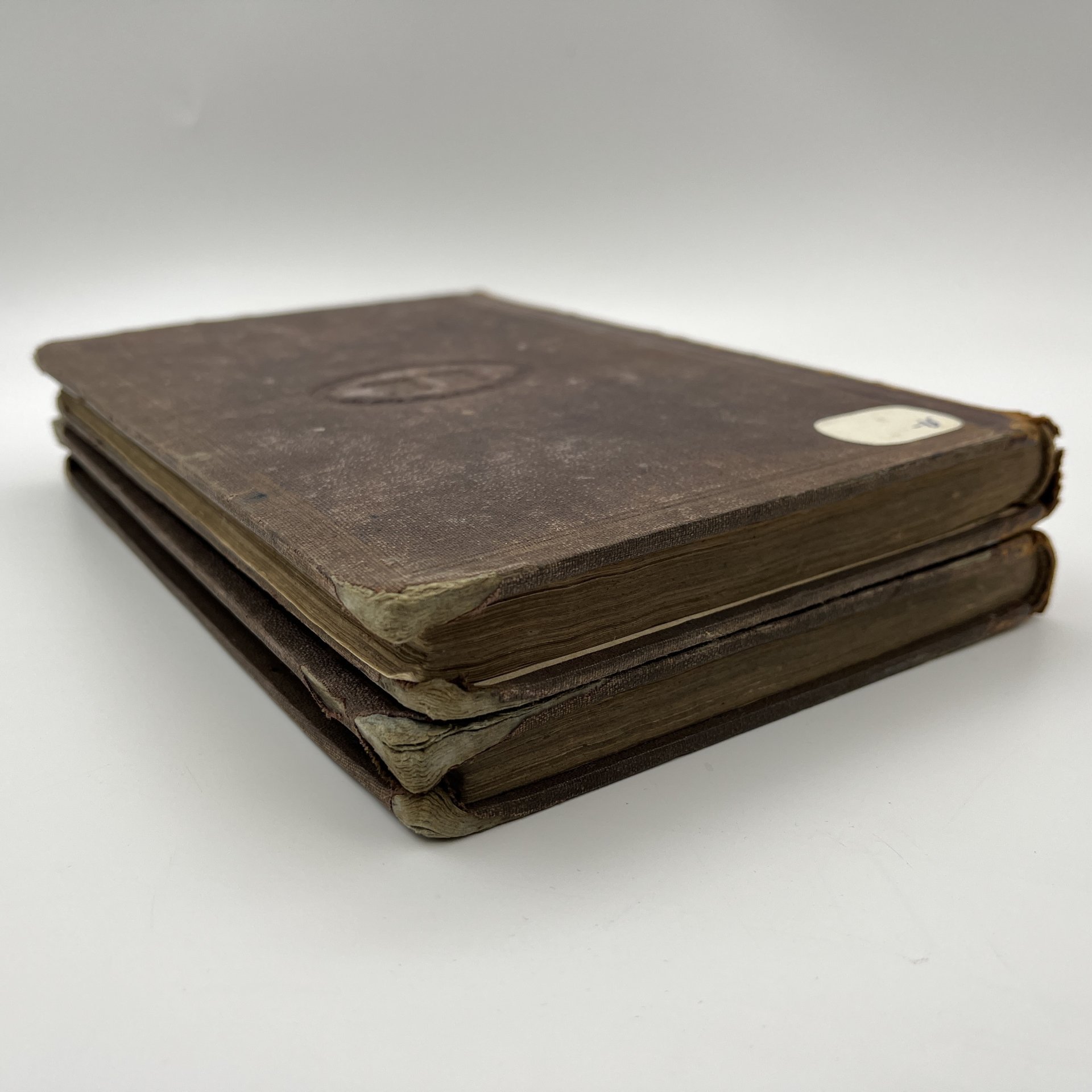 Толстой Л.Н. "Война и мир" (тома 4 и 5), бумага, печать, полукожаный владельческий переплёт, тиснение, золочение, Российская империя, 1880-1915 гг.