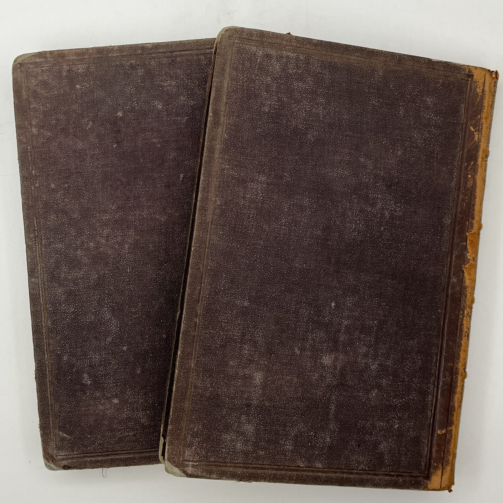 Толстой Л.Н. "Война и мир" (тома 4 и 5), бумага, печать, полукожаный владельческий переплёт, тиснение, золочение, Российская империя, 1880-1915 гг.