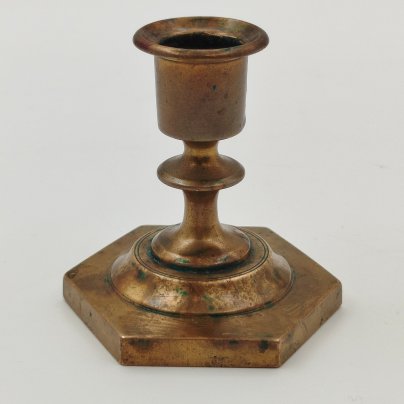 Подсвечник на шестигранном основании, фабрика "Братья Чеботаревы", металл, литье, Российская империя, 1890-1915 гг.