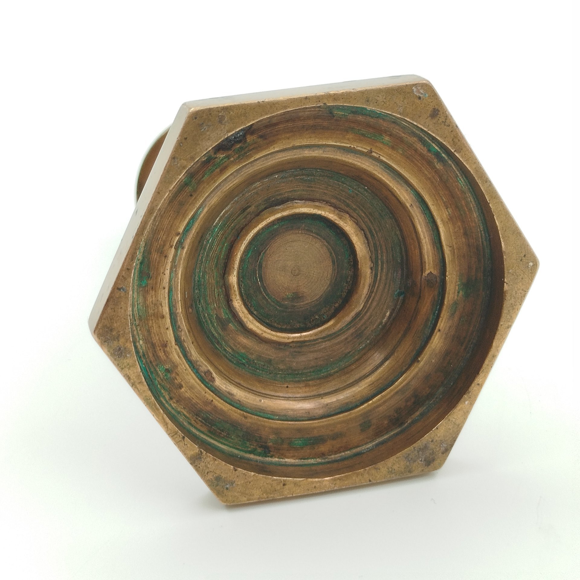 Подсвечник на шестигранном основании, фабрика "Братья Чеботаревы", металл, литье, Российская империя, 1890-1915 гг.