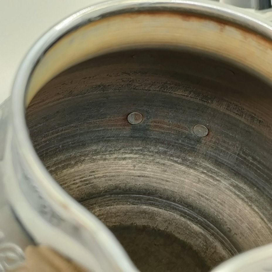 Набор из кофейника и молочника с рельефным цветочным декором, Калининградский машиностроительный завод