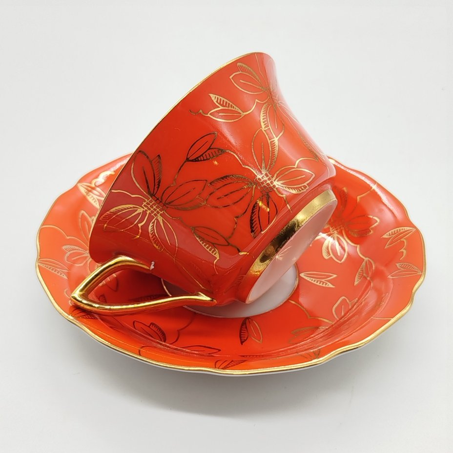 Пара кофейная красного оттенка с растительным декором, Leander (Леандер)