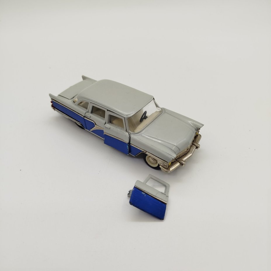 Модель автомобиля "Чайка ГАЗ-13", масштаб, металл, СССР, 1970-1980 гг.
