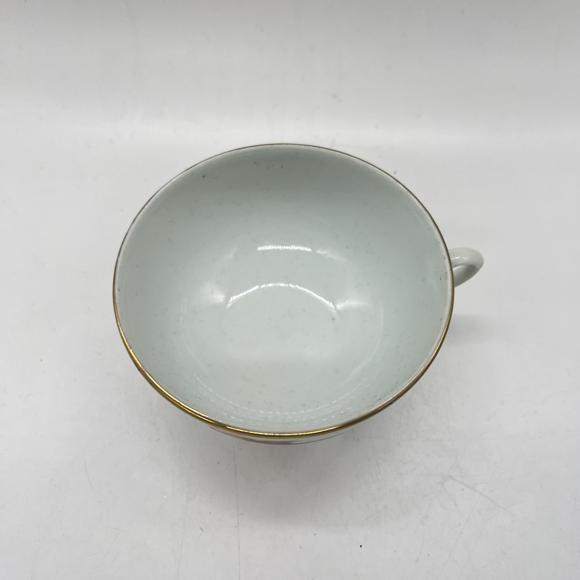 Чашка из чайного набора "Эгоист" с экзотичным цветочным декором, фарфор, роспись. золочение, Китай, 1940-1960 гг.