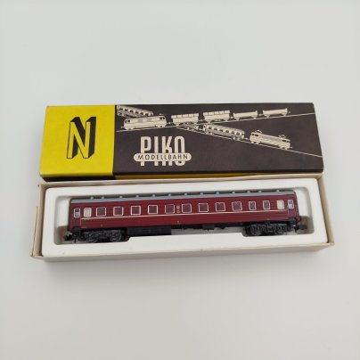 Модель вагона железнодорожного "Weitstreckenwagen 1/4145-191", в оригинальной коробке, пластик, бумага, печать, Piko, ГДР, 1970-1989 гг., Piko